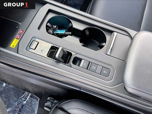 Used 2026 Lexus ES 350e w/ Convenience Package FWD image 15
