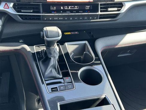 Certified 2025 Toyota Sienna XSE w/ XSE Premium Package image 23