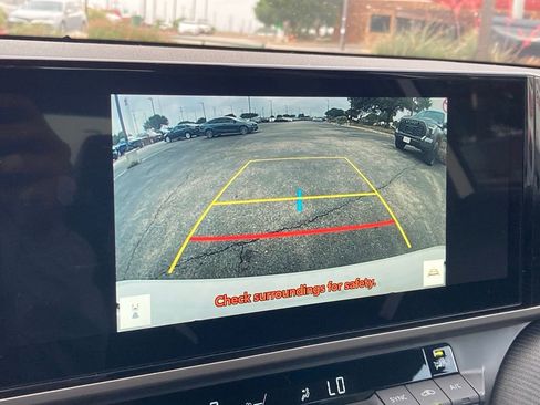 Used 2026 Toyota Camry SE w/ Multimedia Upgrade Package image 25