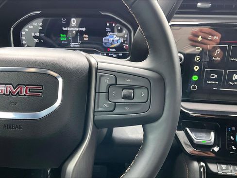 Used 2025 GMC Sierra 2500 AT4 w/ AT4 Premium Plus Package AWD/4WD image 25