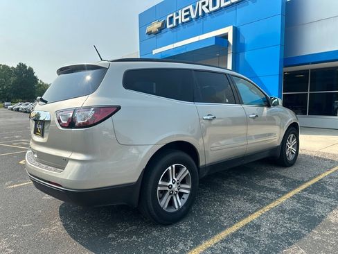 Used 2017 Chevrolet Traverse LT AWD/4WD image 6