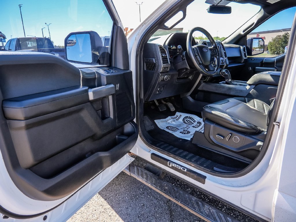 Used 2018 Ford F150 XLT w/ Equipment Group 302A Luxury AWD/4WD image 29
