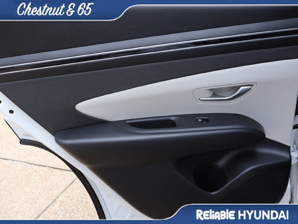 Used 2024 Hyundai Tucson SEL w/ Convenience Package FWD image 17