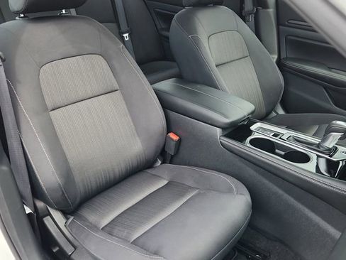 Used 2024 Nissan Altima 2.5 SV w/ SV Premium Package image 12