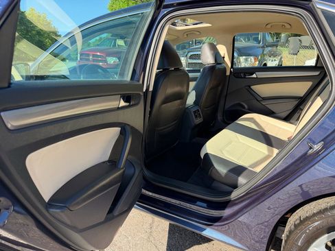 Used 2014 Volkswagen Passat TDI SE FWD image 21