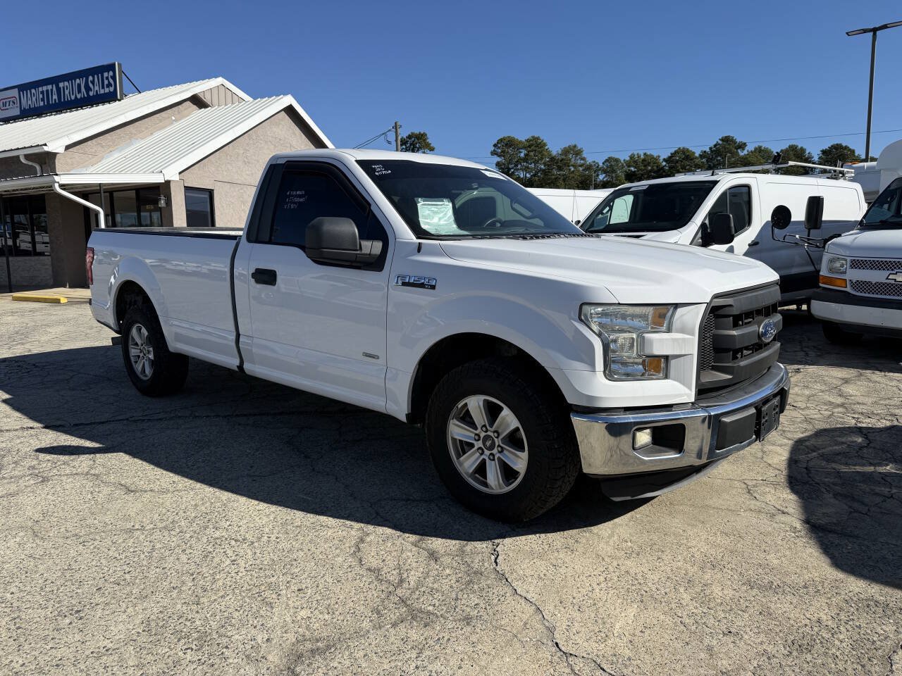 Used 2016 Ford F150 XL w/ Equipment Group 101A Mid RWD image 3
