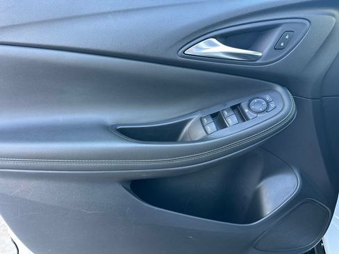 Certified 2024 Buick Encore GX Sport Touring FWD image 15