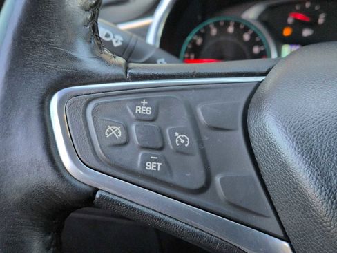 Used 2016 Chevrolet Malibu LT image 22