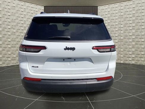 New 2026 Jeep Grand Cherokee L 4WD image 7