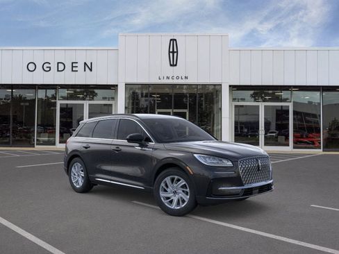 New 2026 Lincoln Corsair Premiere image 7