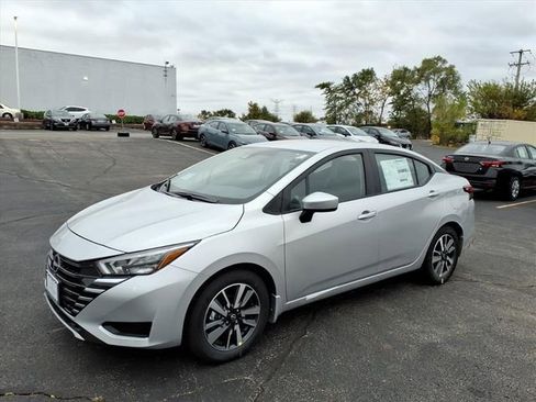 New 2025 Nissan Versa SV w/ Trunk Package image 7