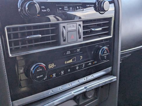 Certified 2023 Nissan Armada SL w/ Midnight Edition Package image 22