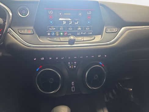 Used 2022 Chevrolet Blazer LT FWD image 20