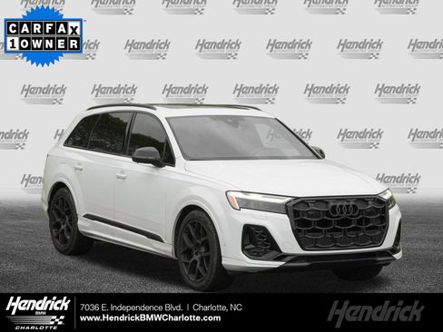 Used 2025 Audi SQ7 Premium Plus AWD/4WD image 1