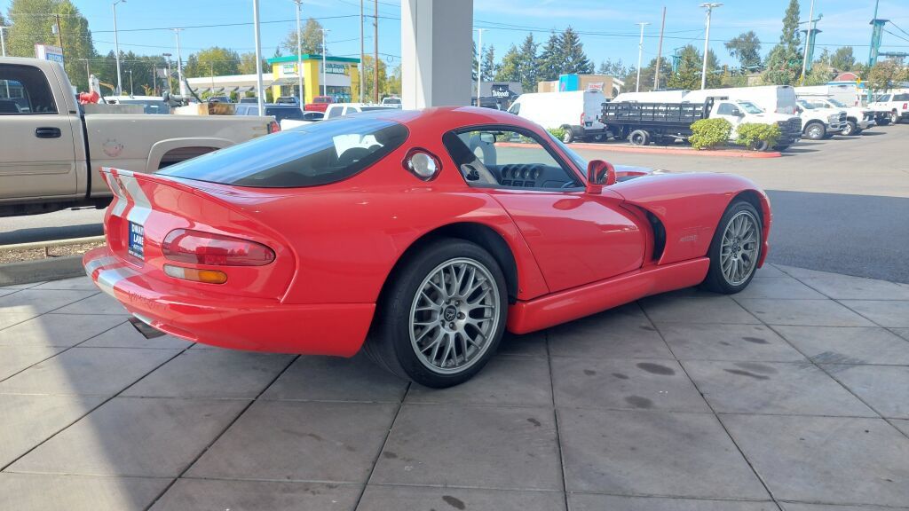 Used 2001 Dodge Viper GTS RWD image 2