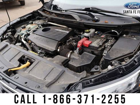 Used 2024 Nissan Rogue SV image 25