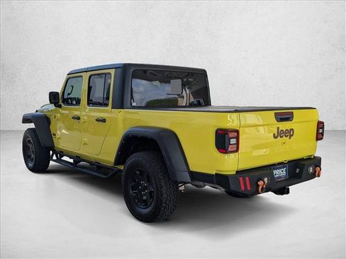 Used 2023 Jeep Gladiator Mojave w/ LED Lighting Group AWD/4WD image 7