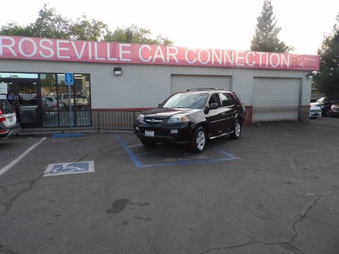 Used 2004 Acura MDX Touring AWD/4WD image 1