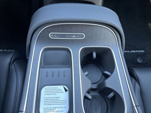 New 2026 Hyundai Palisade Limited FWD image 17