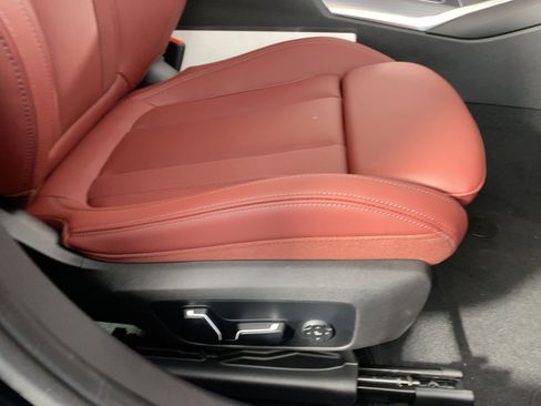 Used 2026 BMW 330i Sedan w/ M Sport Package RWD image 31