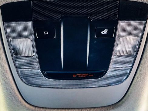 Used 2022 Kia Seltos LX image 20