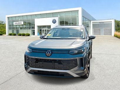 New 2026 Volkswagen Tiguan SE