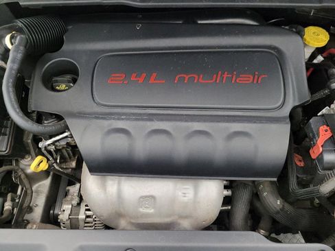 Used 2020 Jeep Compass Latitude FWD image 30