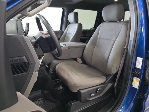 Used 2018 Ford F150 XLT w/ Equipment Group 302A Luxury AWD/4WD image 10