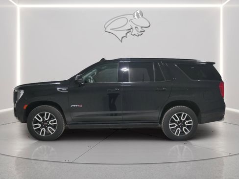 Used 2022 GMC Yukon AT4 w/ Max Trailering Package image 2