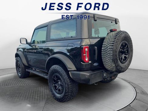 Used 2022 Ford Bronco Wildtrak image 3