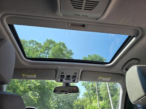 Used 2009 BMW 328i xDrive Sedan image 9