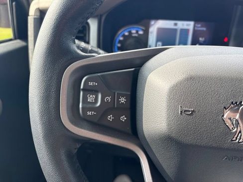 Used 2023 Ford Bronco Wildtrak AWD/4WD image 19