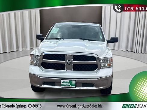 Used 2019 RAM 1500 Classic SLT w/ Luxury Group AWD/4WD image 8