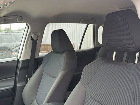 Certified 2025 Toyota RAV4 LE FWD image 10