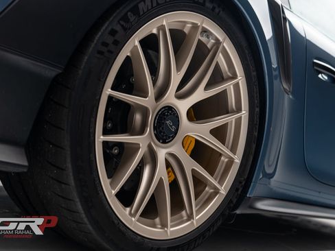 Used 2018 Porsche 911 GT2 RS RWD image 26