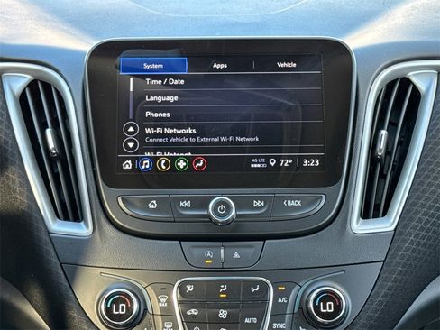 Used 2024 Chevrolet Malibu LT image 21