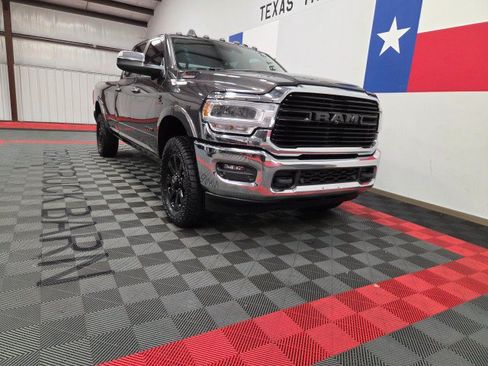 Used 2019 RAM 3500 Laramie AWD/4WD image 15