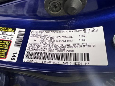 Used 2023 Toyota Tacoma TRD Sport image 32