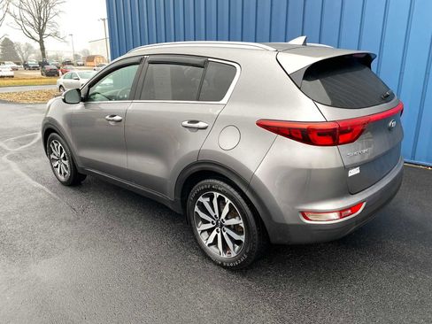 Used 2018 Kia Sportage EX w/ EX Sport Appearance Package image 3