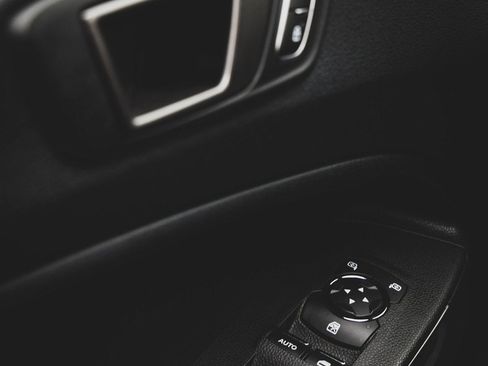 Used 2020 Ford EcoSport SE image 18