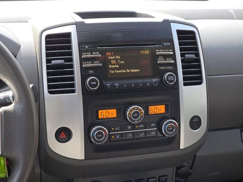Used 2014 Nissan Frontier SV w/ SV Value Truck Package RWD image 16