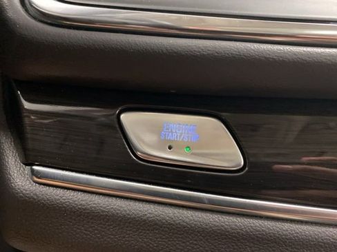 Used 2023 Buick Enclave Essence w/ Experience Buick Package image 20