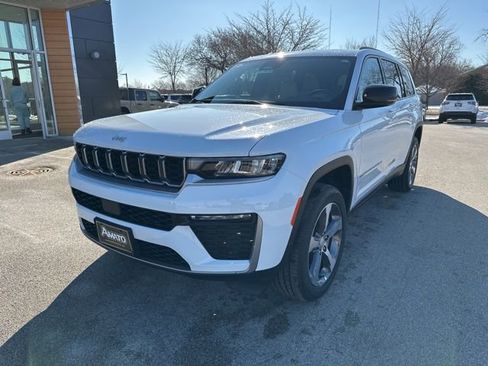 New 2026 Jeep Grand Cherokee L Limited image 2