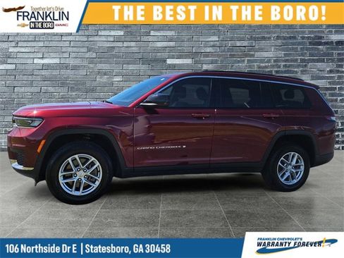 Used 2025 Jeep Grand Cherokee L Laredo w/ Luxury Tech Group I image 2