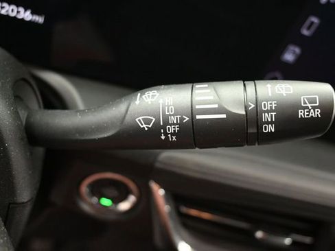 Used 2025 Buick Encore GX Preferred AWD/4WD image 30
