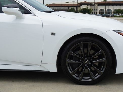 Certified 2025 Lexus IS 350 F Sport RWD image 9