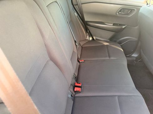 Used 2025 Nissan Rogue S FWD image 14