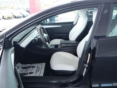 Used 2022 Tesla Model 3 RWD image 15