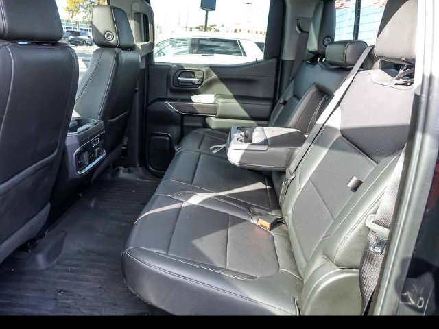 Used 2019 Chevrolet Silverado 1500 LTZ w/ LTZ Plus Package AWD/4WD image 8