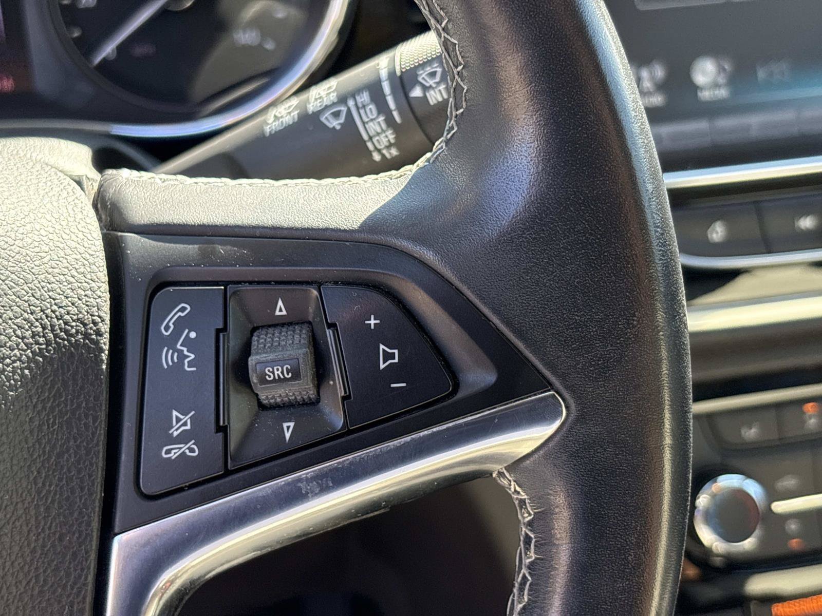 Used 2019 Buick Encore Sport Touring FWD image 19